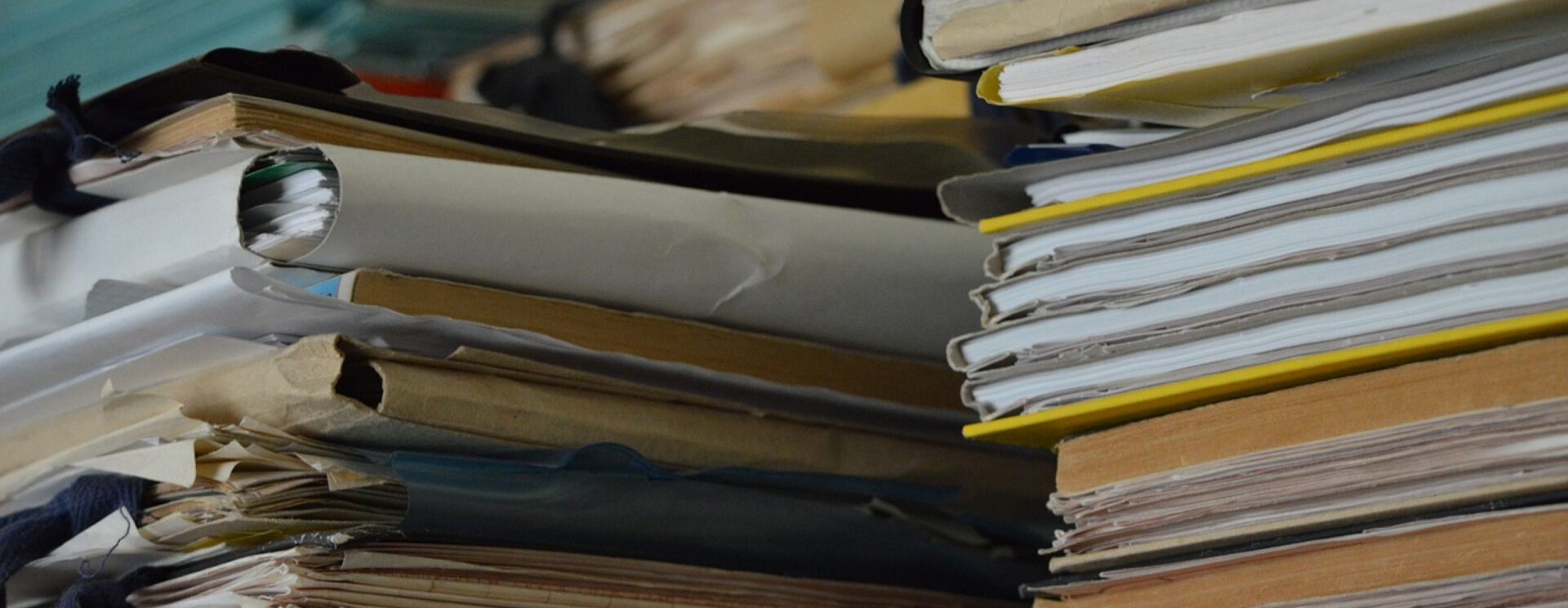 Dossiers empilés