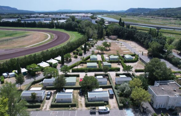 Vue drone du camping de Cavaillon